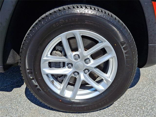 used 2023 Jeep Grand Cherokee L car, priced at $33,599