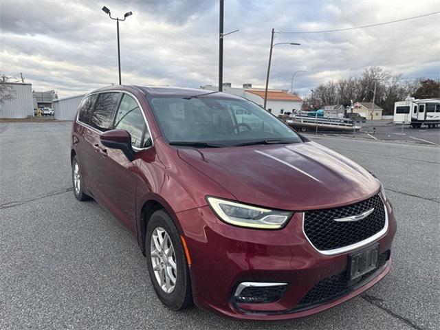 used 2023 Chrysler Pacifica car, priced at $26,995