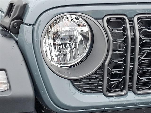 new 2025 Jeep Wrangler car, priced at $48,545