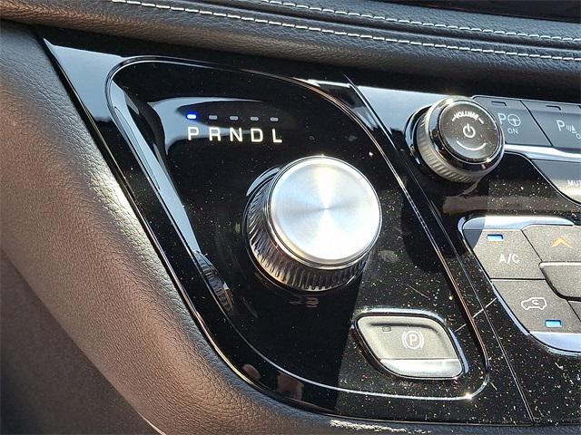 new 2025 Chrysler Pacifica car, priced at $45,920
