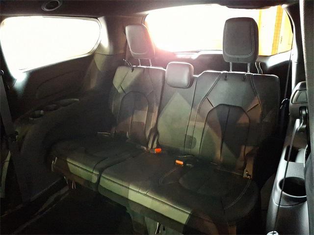 new 2025 Chrysler Pacifica car, priced at $44,367