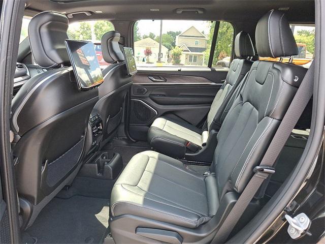 new 2025 Jeep Grand Cherokee L car, priced at $61,852