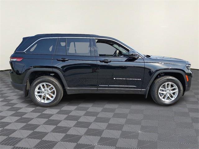 new 2025 Jeep Grand Cherokee car, priced at $41,680