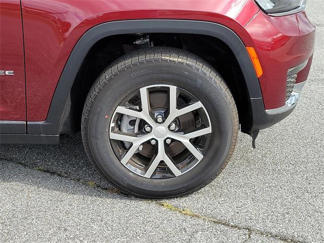 new 2024 Jeep Grand Cherokee L car, priced at $53,320