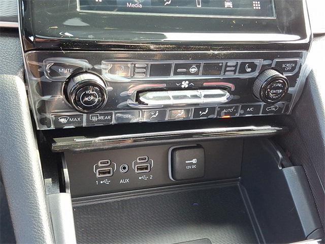 new 2025 Jeep Grand Cherokee car, priced at $39,680