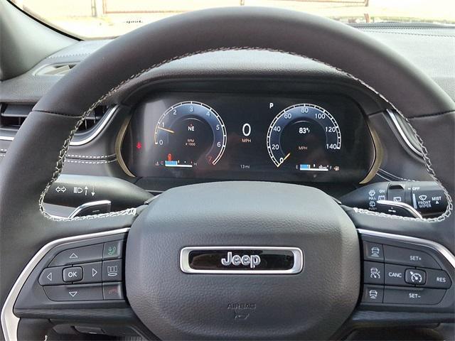 new 2025 Jeep Grand Cherokee car, priced at $39,680