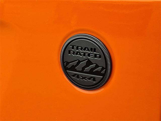 new 2025 Jeep Wrangler car, priced at $45,671