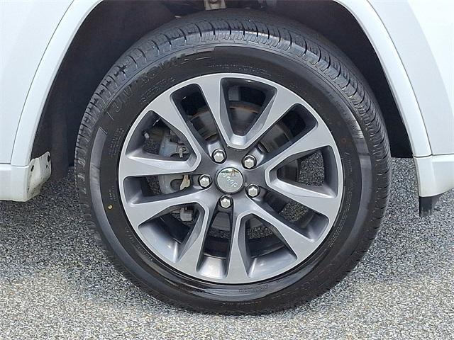 used 2018 Jeep Grand Cherokee car, priced at $14,995