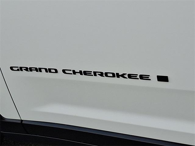 new 2025 Jeep Grand Cherokee L car, priced at $43,856