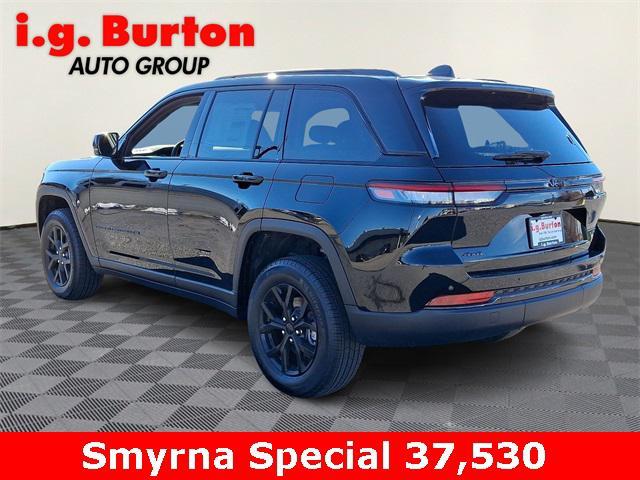 new 2025 Jeep Grand Cherokee car, priced at $40,315
