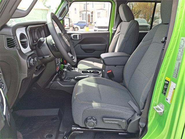 new 2025 Jeep Wrangler car, priced at $53,414