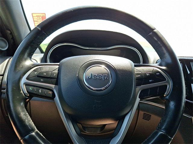used 2020 Jeep Grand Cherokee car, priced at $24,995