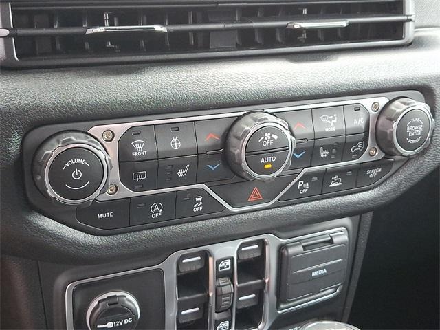 new 2025 Jeep Gladiator car, priced at $48,210