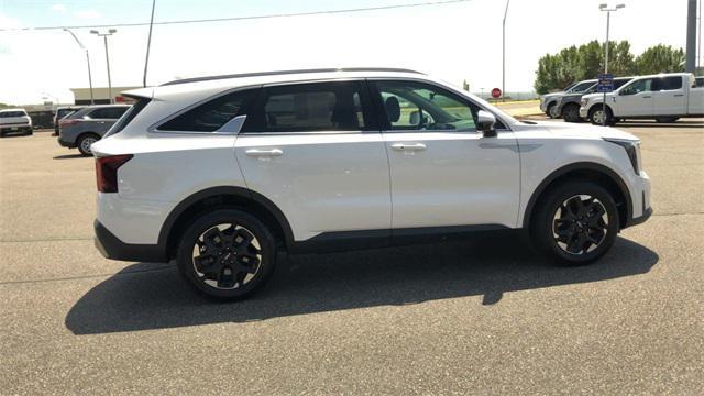 used 2024 Kia Sorento car, priced at $32,101