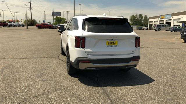 used 2024 Kia Sorento car, priced at $32,101