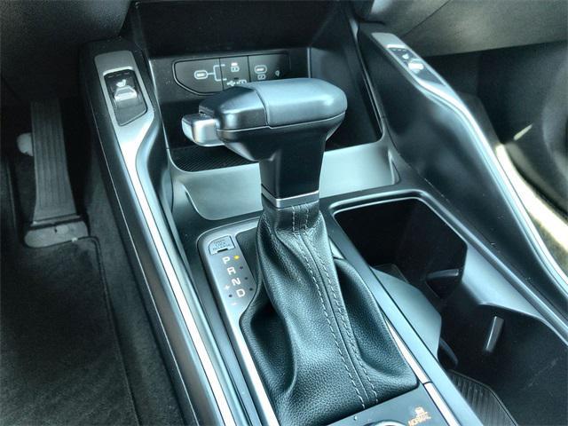 used 2024 Kia Sorento car, priced at $32,101
