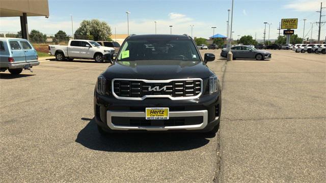 used 2025 Kia Telluride car, priced at $41,995