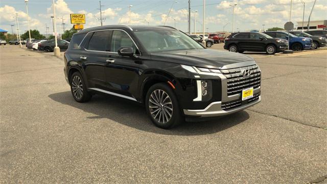 used 2024 Hyundai Palisade car, priced at $43,636