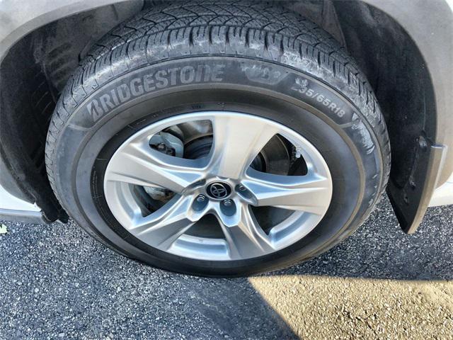 used 2024 Toyota Highlander car, priced at $32,951