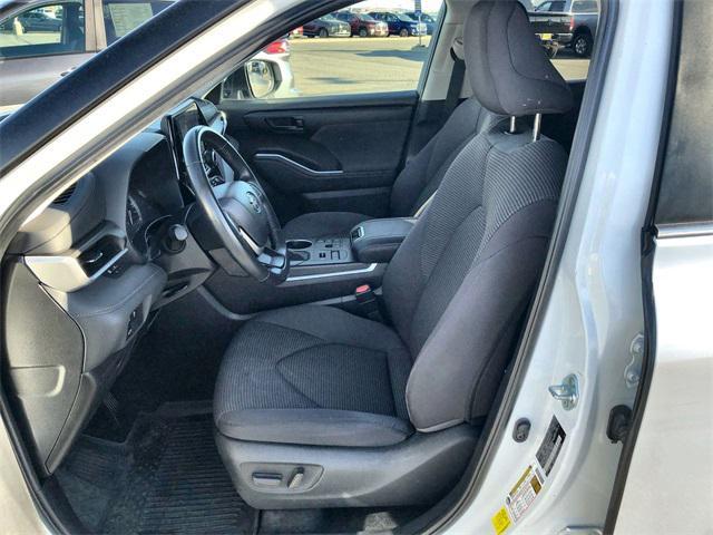 used 2024 Toyota Highlander car, priced at $32,951
