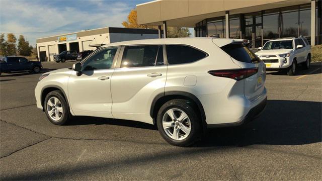 used 2024 Toyota Highlander car, priced at $32,951