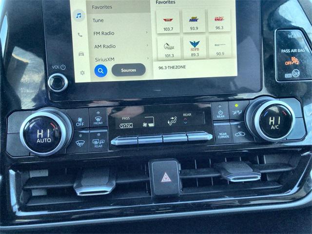 used 2024 Toyota Highlander car, priced at $32,951