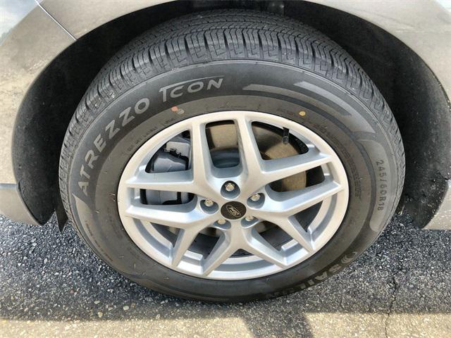 used 2024 Ford Edge car, priced at $28,124