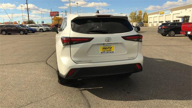 used 2024 Toyota Highlander car, priced at $33,928