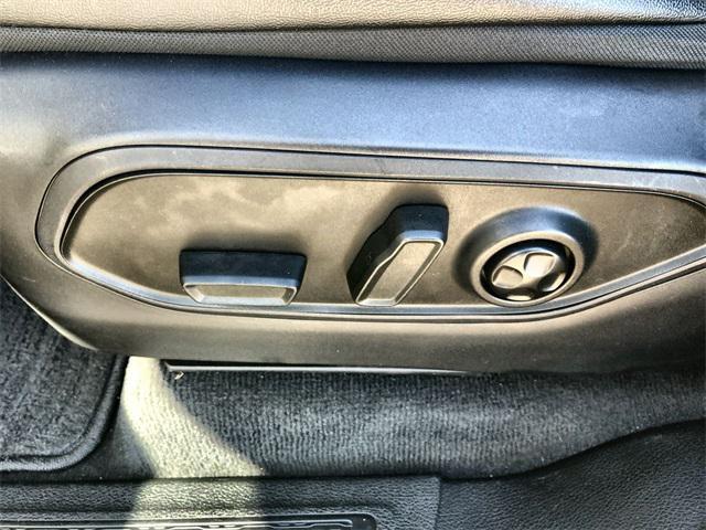 used 2024 Jeep Grand Cherokee car, priced at $33,974