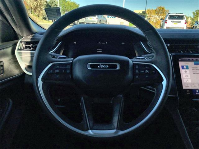 used 2024 Jeep Grand Cherokee car, priced at $33,974