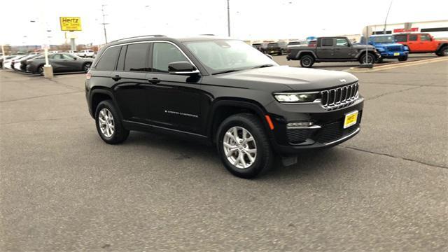 used 2024 Jeep Grand Cherokee car, priced at $39,997