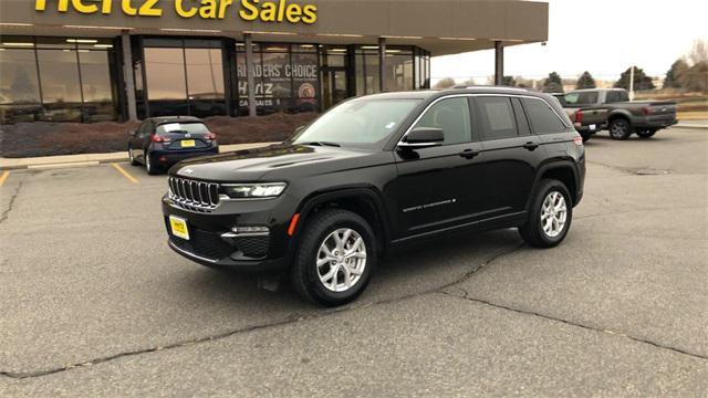 used 2024 Jeep Grand Cherokee car, priced at $39,997