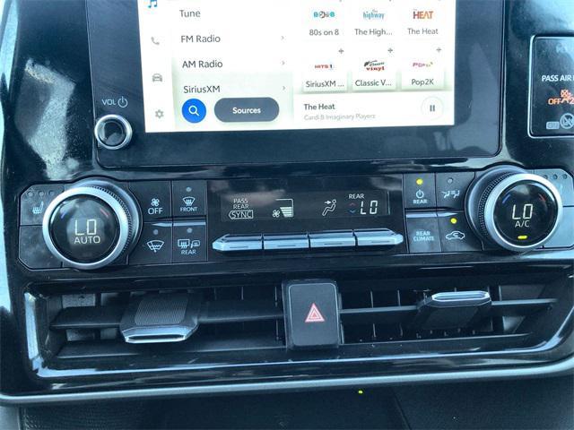 used 2024 Toyota Highlander car, priced at $38,963