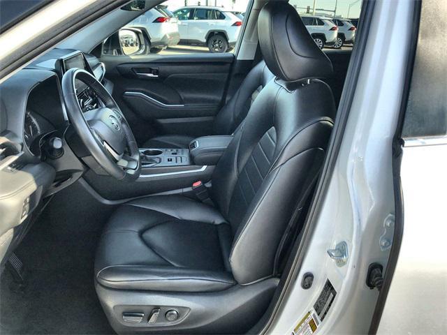 used 2024 Toyota Highlander car, priced at $38,963