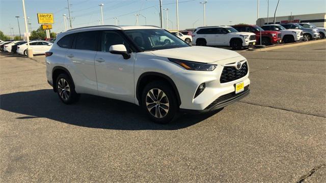 used 2024 Toyota Highlander car, priced at $38,963