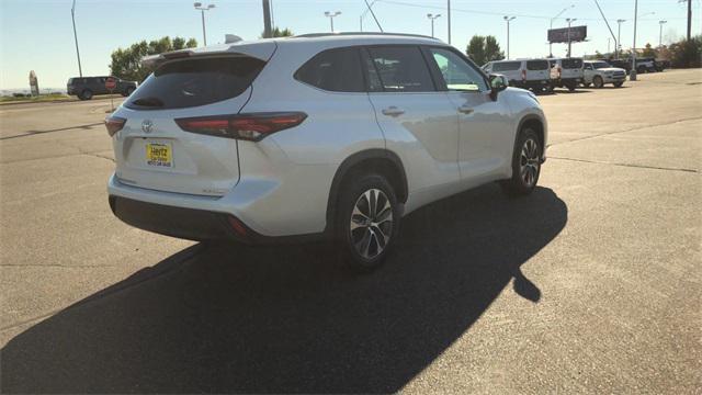 used 2024 Toyota Highlander car, priced at $38,963