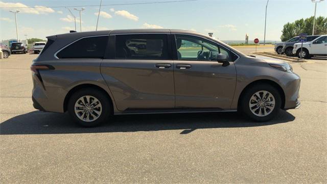 used 2024 Toyota Sienna car, priced at $41,983