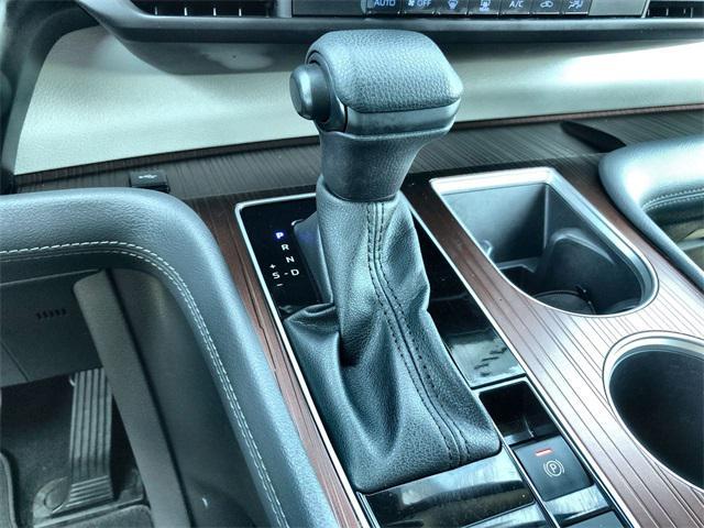 used 2024 Toyota Sienna car, priced at $41,983
