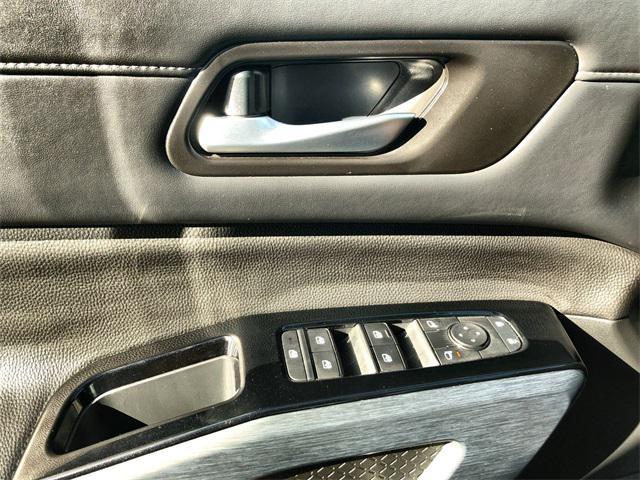 used 2025 Nissan Pathfinder car, priced at $35,937