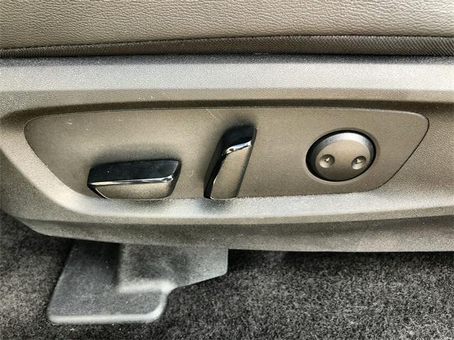 used 2025 Nissan Pathfinder car, priced at $35,937