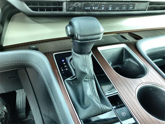 used 2024 Toyota Sienna car, priced at $32,575