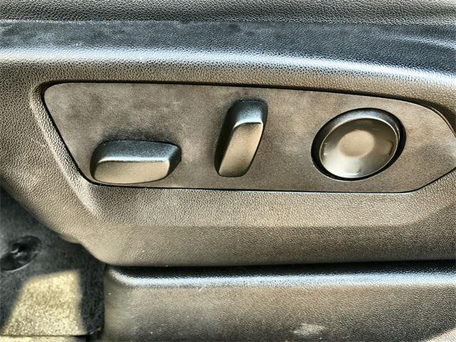 used 2024 GMC Yukon XL car, priced at $64,984