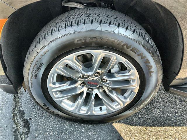 used 2024 GMC Yukon XL car, priced at $64,984