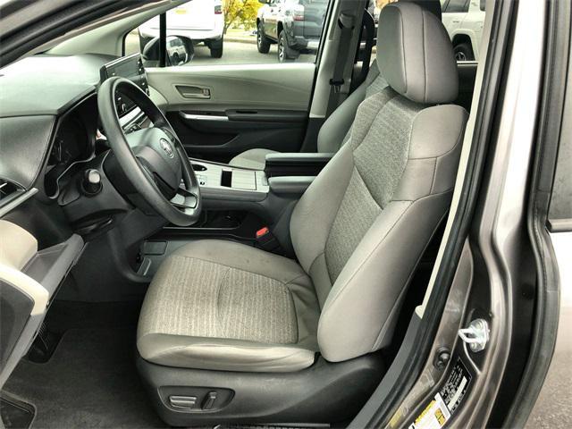 used 2024 Toyota Sienna car, priced at $35,986
