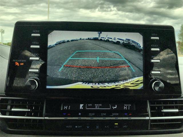 used 2024 Toyota Sienna car, priced at $35,986