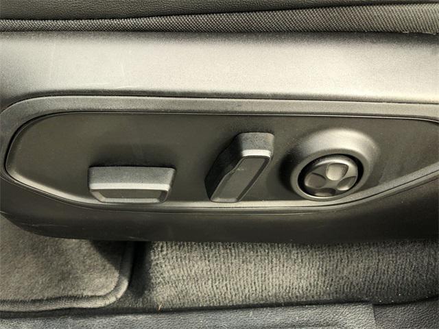 used 2024 Jeep Grand Cherokee car, priced at $38,986