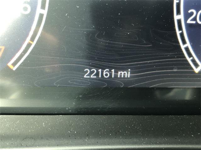 used 2024 Jeep Grand Cherokee car, priced at $38,986