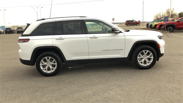 used 2024 Jeep Grand Cherokee car, priced at $38,986
