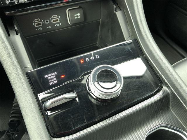 used 2024 Jeep Grand Cherokee car, priced at $38,986