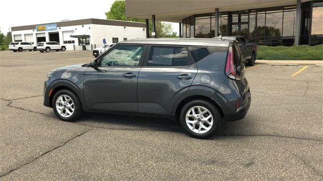 used 2023 Kia Soul car, priced at $19,234